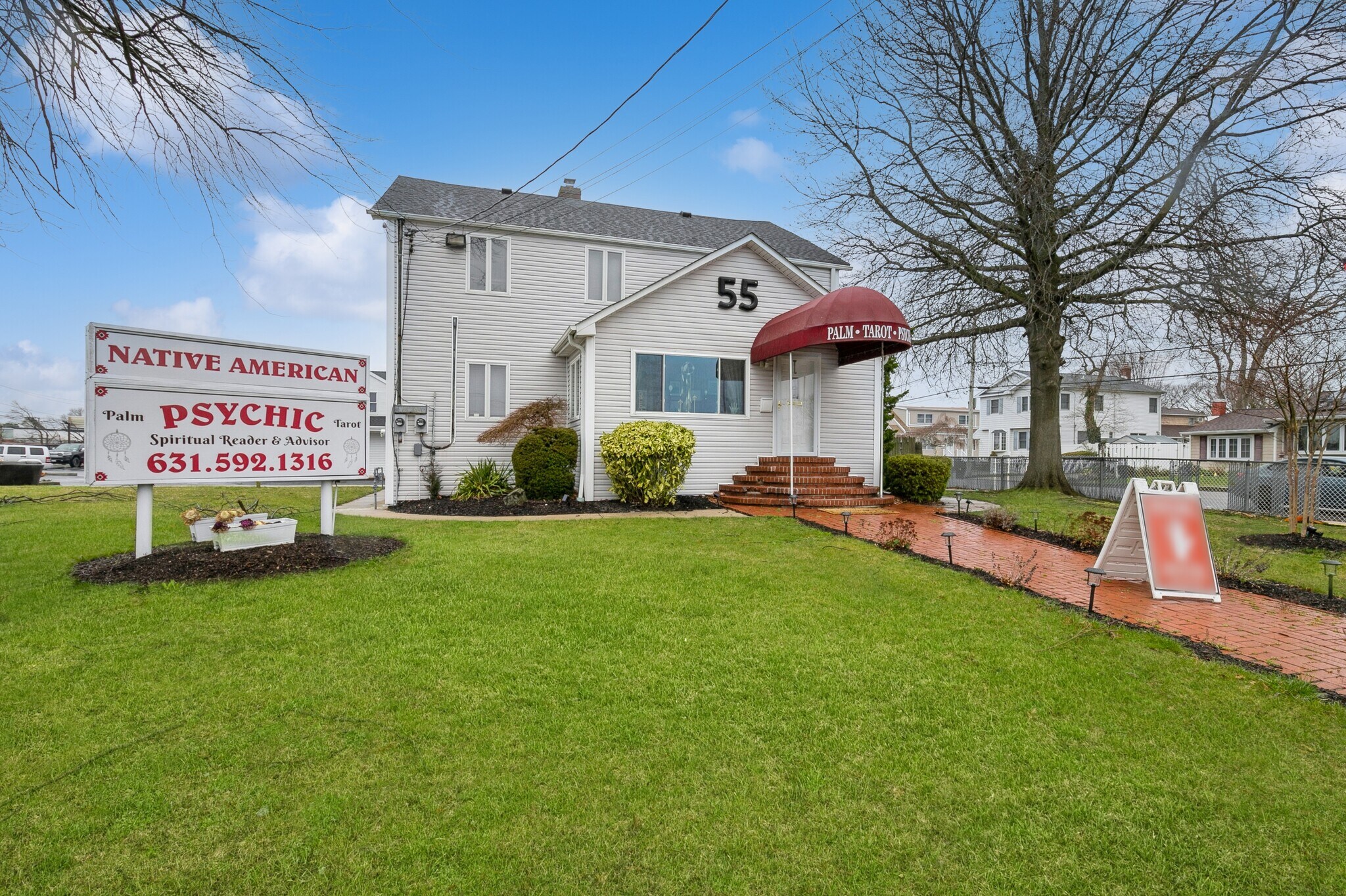 55 W Sunrise Hwy, Lindenhurst, NY à vendre Photo principale– Image 1 sur 8