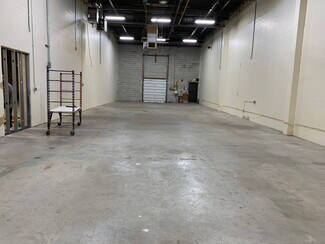 Plus de détails pour 31-51 Loring Dr, Framingham, MA - Local d'activités à louer