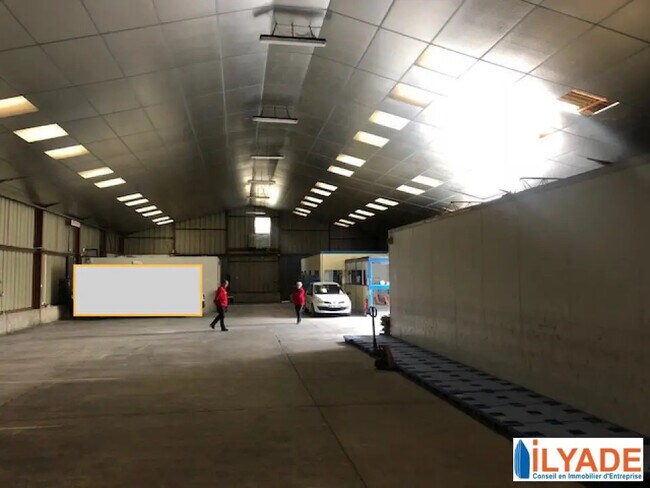 Plus de détails pour Milles, LES MILLES - Industriel/Logistique à louer