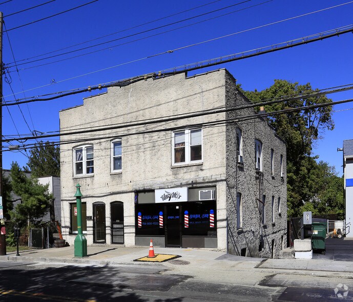 141 Croton Ave, Ossining, NY à vendre - Photo principale – Image 1 sur 3