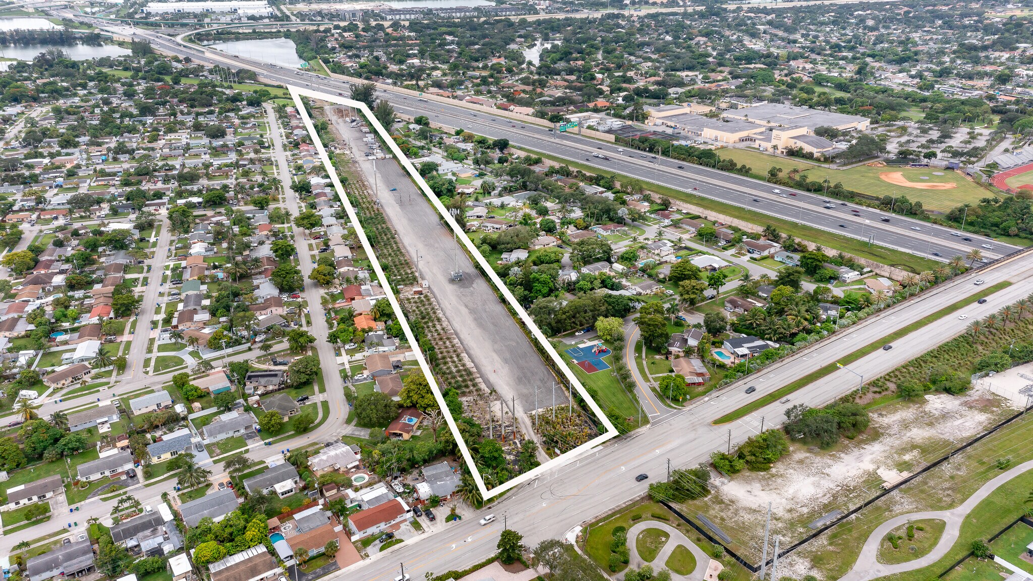 5050 Peters Rd, Plantation, FL à vendre Autre– Image 1 sur 28