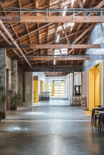 100 NE Farragut St, Portland, OR à louer Photo intérieure– Image 1 sur 8