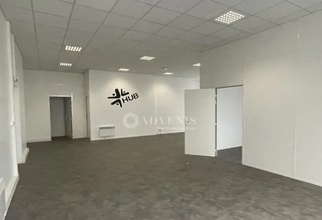 Bureau dans Garges-lès-Gonesse à louer Photo intérieure– Image 2 sur 5