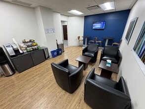 800 Westchester Ave, Rye Town, NY à louer Photo intérieure– Image 2 sur 10