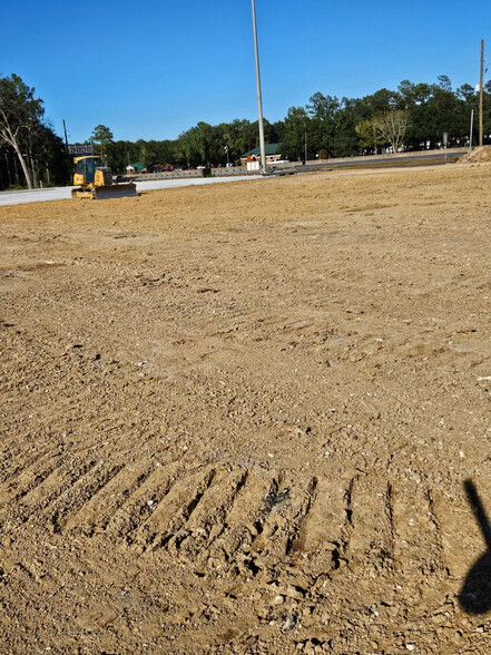 8875 Eastex Fwy, Beaumont, TX à louer - Photo de la construction – Image 2 sur 7