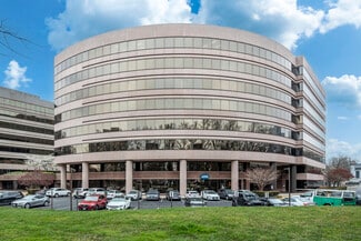 Plus de détails pour 8300 Boone Blvd, Vienna, VA - Bureau à louer