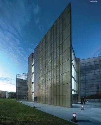 Plus de détails pour 700 South Oak Way, Reading - Bureau à louer