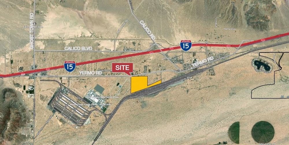 37265 Yermo Rd, Yermo, CA à vendre Photo principale– Image 1 sur 8