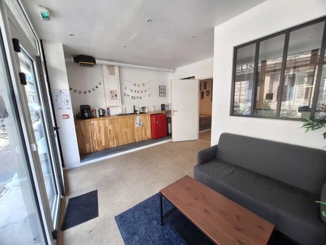 Plus de détails pour Bureau à vendre