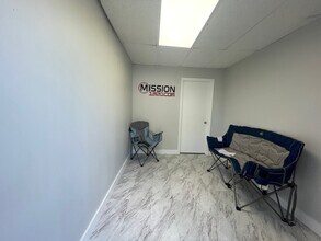 4990 SW 52nd St, Fort Lauderdale, FL à louer Photo intérieure– Image 2 sur 7
