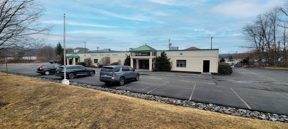 32 Line St, Dunmore, PA à vendre - Photo de l’immeuble – Image 2 sur 14
