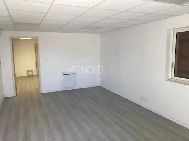Local d'activités dans Baden à vendre - Photo de l’immeuble – Image 3 sur 5