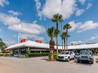 Plus de détails pour 9501 SW 72nd St, Miami, FL - Local commercial à louer