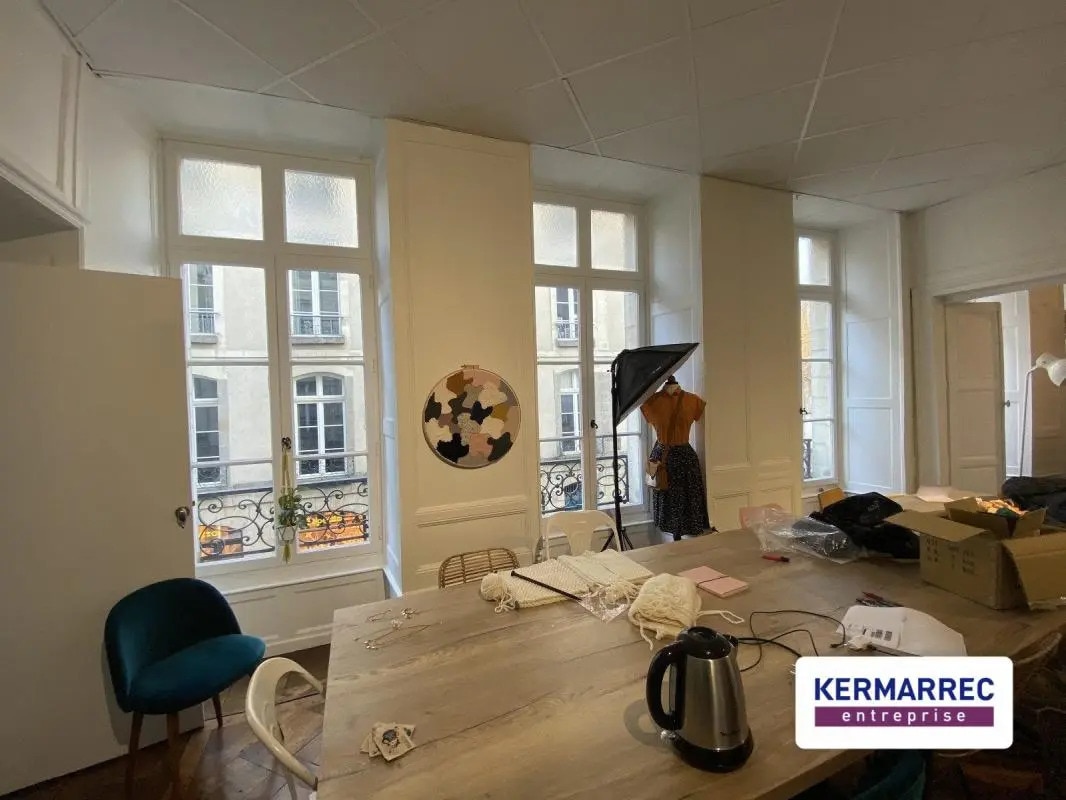Bureau dans Rennes à louer Photo de l’immeuble– Image 1 sur 3