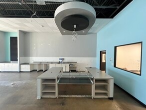 6006-6040 S Yale Ave, Tulsa, OK à louer Photo intérieure– Image 2 sur 8