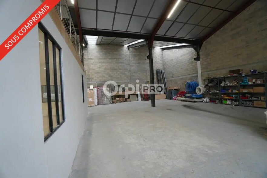 Local d'activités dans Chenôve à vendre - Photo de l’immeuble – Image 2 sur 6