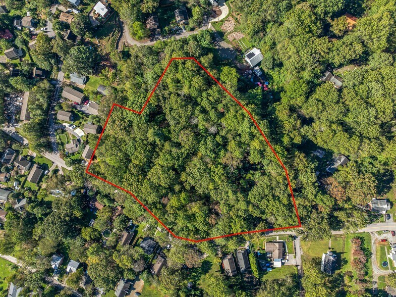 99999 Hi Alta, Asheville, NC à vendre - Photo de l’immeuble – Image 1 sur 10