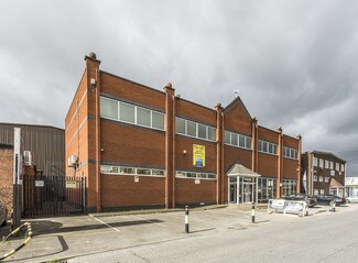 Plus de détails pour Lyons Rd, Manchester - Local d'activités à louer