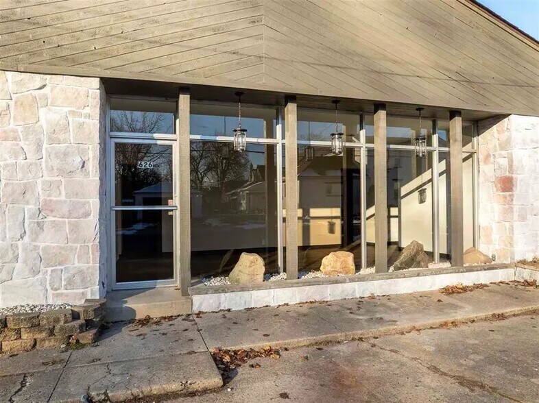 626 S B St, Richmond, IN à vendre - Photo de l’immeuble – Image 3 sur 24