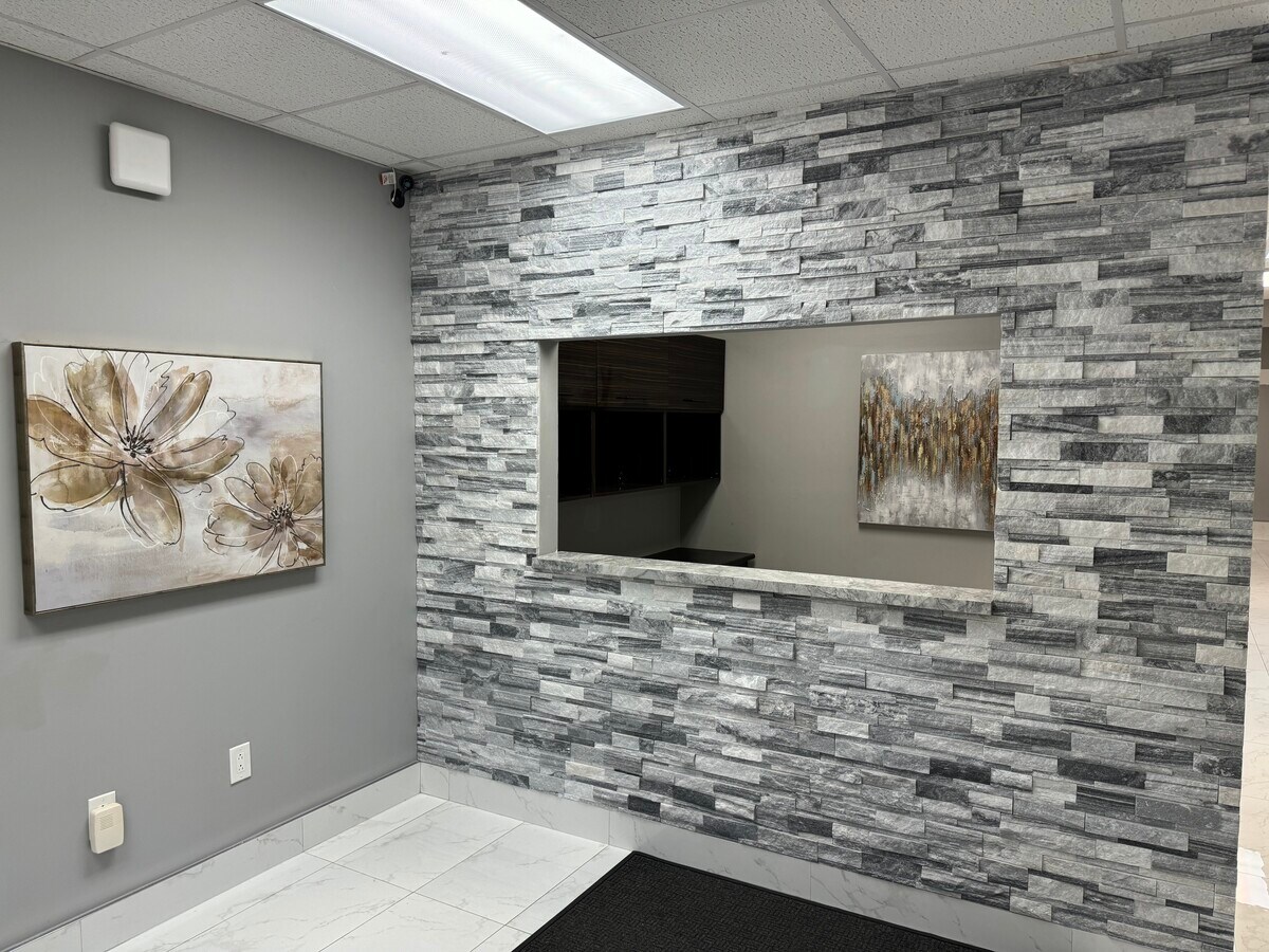 3851-3869 NW 124th Ave, Coral Springs, FL 33065 - Lot 3851 -  - Photo intérieure - Image 1 of 4