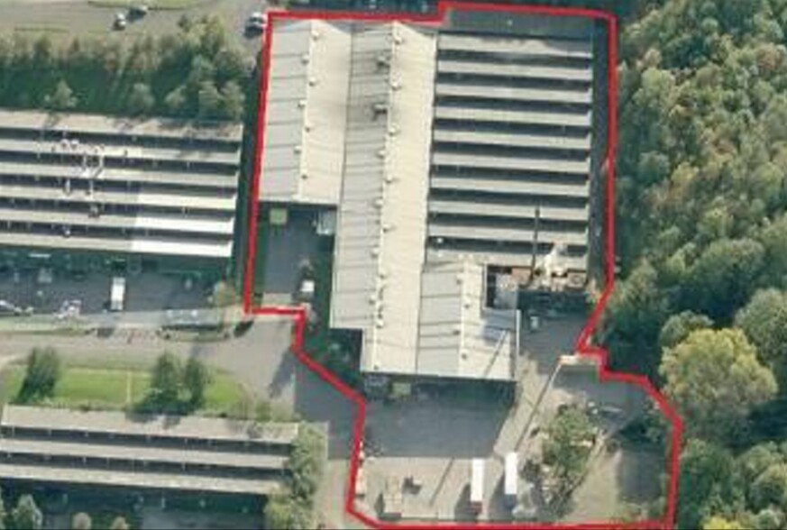 60 Springvale Industrial Estate, Cwmbran à vendre - Aérien – Image 2 sur 4
