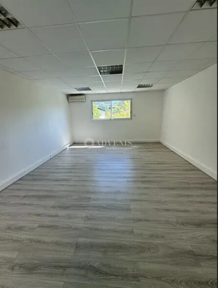 Bureau dans Montpellier à louer - Photo de l’immeuble – Image 2 sur 5