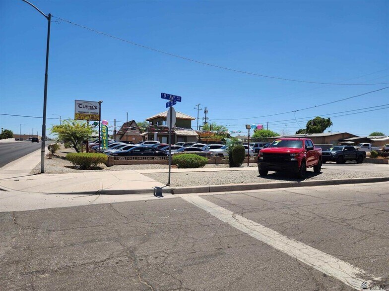 877 W 8th St, Yuma, AZ à vendre - Photo de l’immeuble – Image 3 sur 27