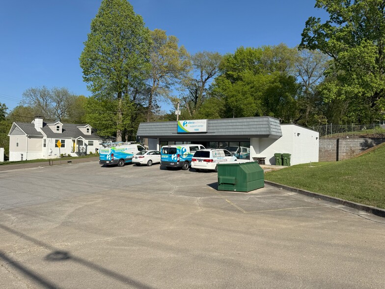1808 E Broadway Ave, Maryville, TN à vendre - Photo de l’immeuble – Image 2 sur 13