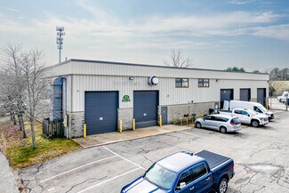 Plus de détails pour 35 Chiefs Way, Randolph, MA - Industriel/Logistique à louer