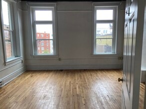 2 S Potomac St, Hagerstown, MD à louer Photo intérieure– Image 2 sur 5