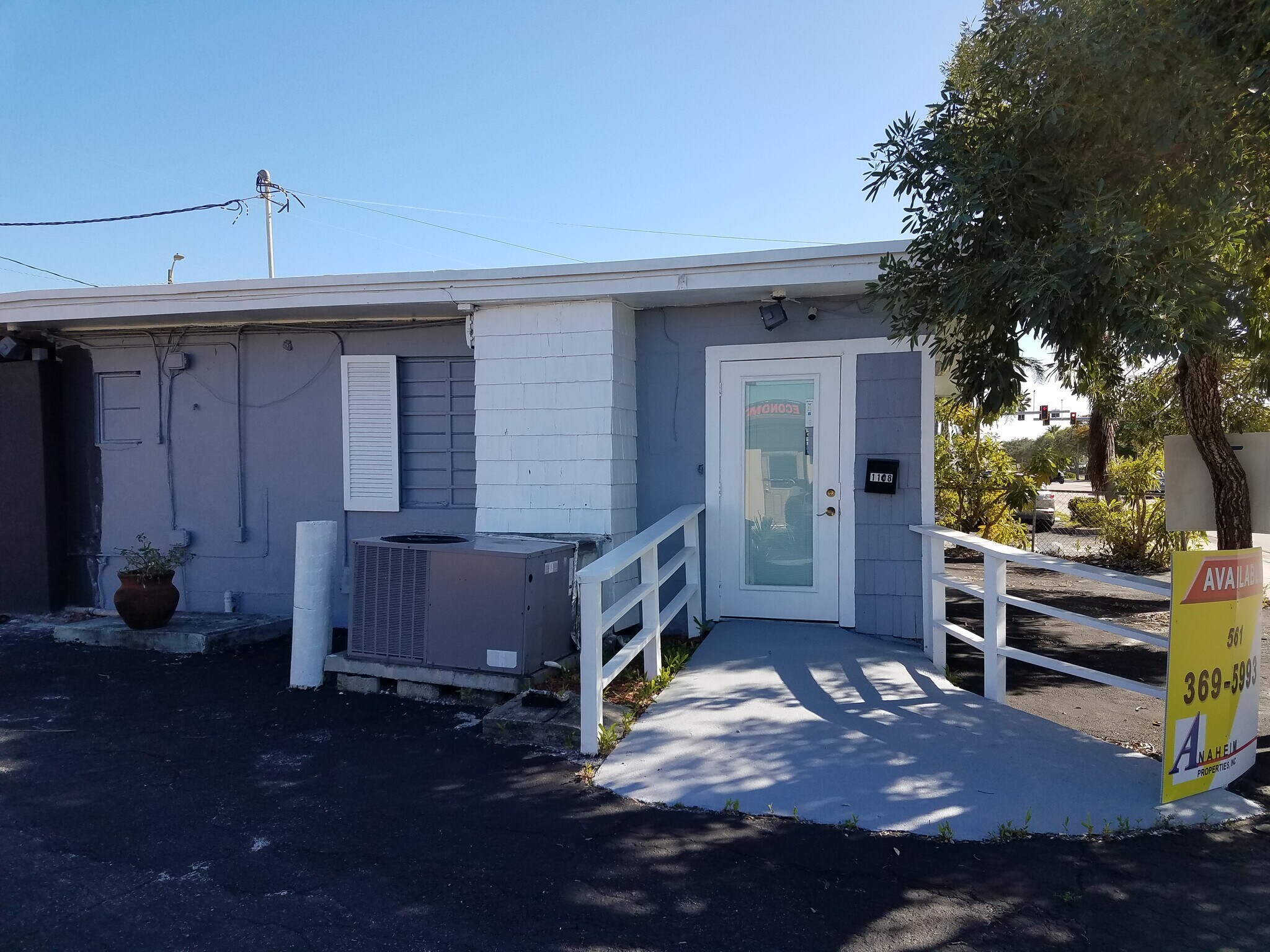 1108 S Dixie Hwy, Lake Worth, FL à vendre Photo principale– Image 1 sur 8