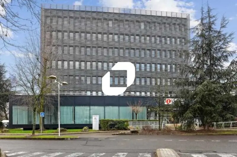 Bureau dans Vélizy-Villacoublay à louer - Photo de l’immeuble – Image 1 sur 18