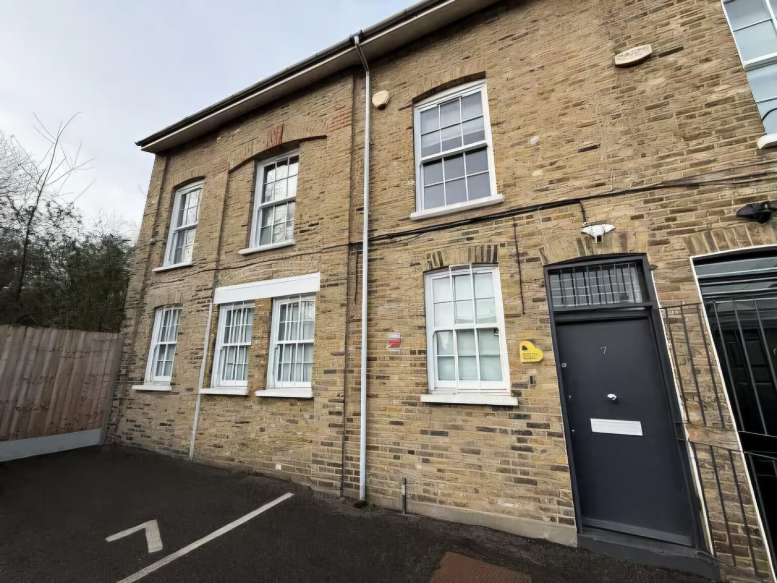 Southbrook Rd, Londres à louer Photo principale– Image 1 sur 7