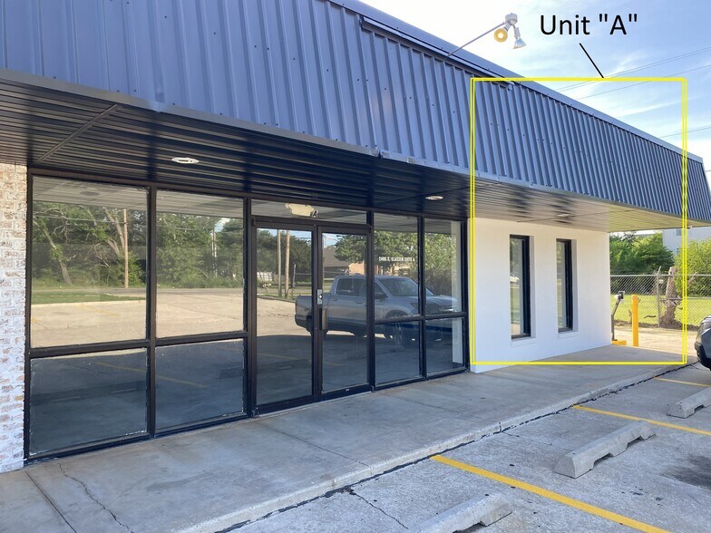 2400 S Classen Blvd, Norman, OK à louer - Photo de l’immeuble – Image 3 sur 5