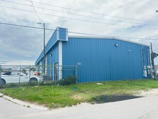 Plus de détails pour 4806 N Manhattan Ave, Tampa, FL - Industriel/Logistique à louer