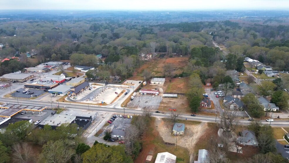 250 N Broad St, Winder, GA à vendre - Vidéo sur l’annonce professionnelle – Image 2 sur 7