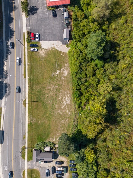 185 State Rd, Great Barrington, MA à vendre - Aérien – Image 1 sur 3
