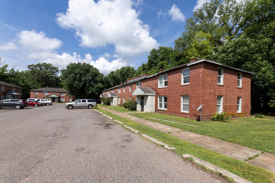 1393 Lapaloma Cir, Memphis, TN à vendre - Photo de l’immeuble – Image 2 sur 48