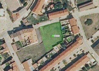 Plus de détails pour Calle del Pintor Lucio Muñoz, 4, Torija - Terrain à vendre