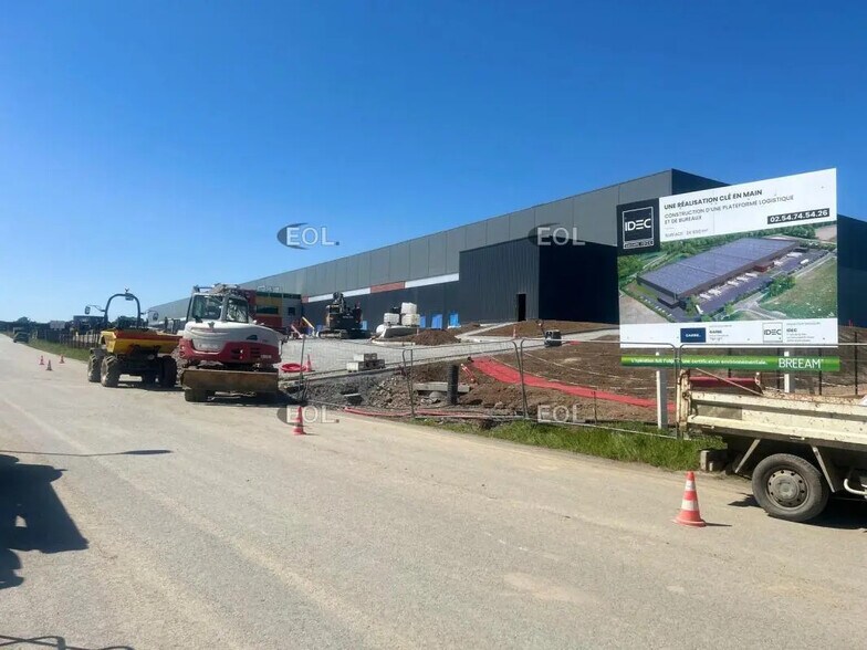 Industriel/Logistique dans Pléchâtel à louer - Photo de l’immeuble – Image 1 sur 2