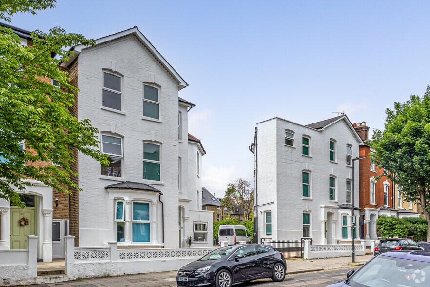 22 Wilberforce Rd, Londres à vendre - Photo principale – Image 1 sur 4