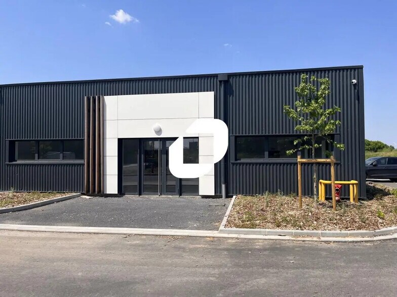 47 Rue De Reckem, Neuville-en-Ferrain à louer - Photo de l’immeuble – Image 2 sur 4
