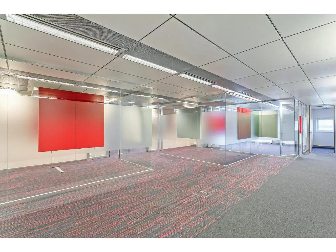 76 Route De La Demi-Lune, Puteaux à louer Photo intérieure– Image 1 sur 19