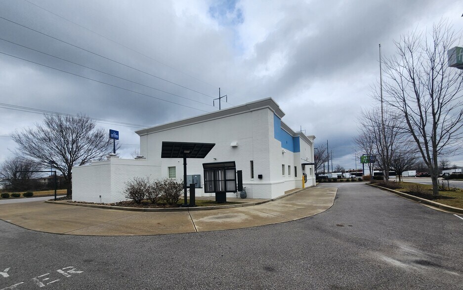 133 Three Springs Rd, Bowling Green, KY à vendre - Photo de l’immeuble – Image 2 sur 6