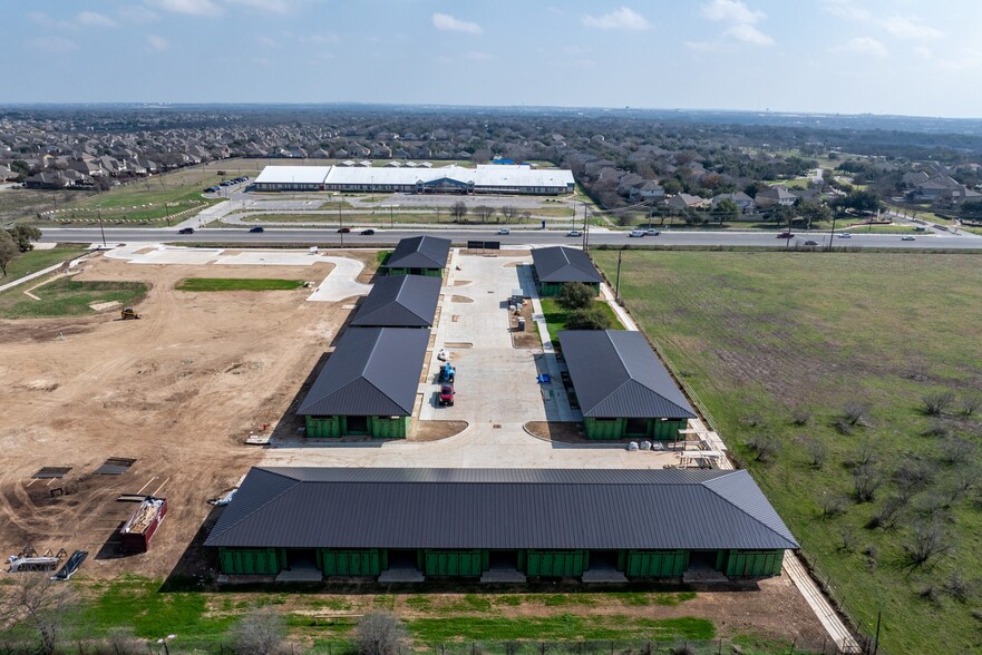 800 S FM 1626, Buda, TX à louer - Aérien – Image 2 sur 9