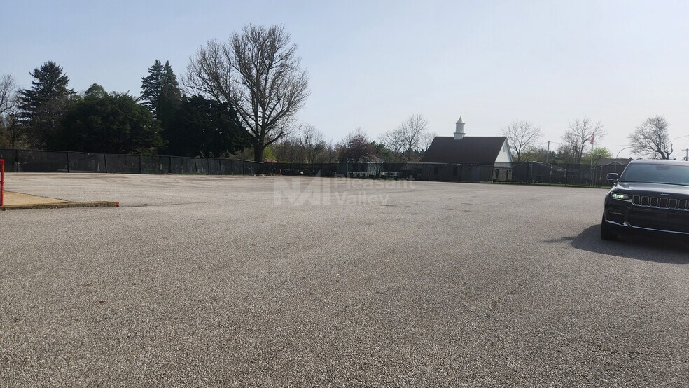 3775 Mogadore Rd, Mogadore, OH à louer - Photo de l’immeuble – Image 3 sur 6