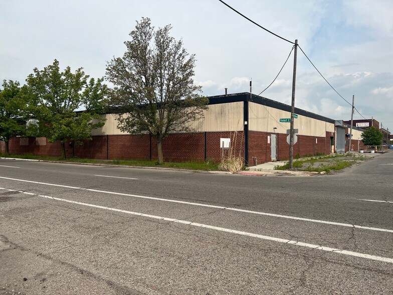 4731 Bellevue St, Detroit, MI à vendre - Photo de l’immeuble – Image 3 sur 12
