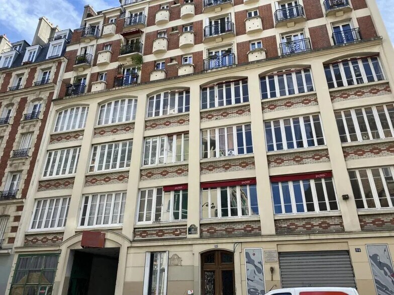 Bureau dans Paris à louer - Photo de l’immeuble – Image 1 sur 7