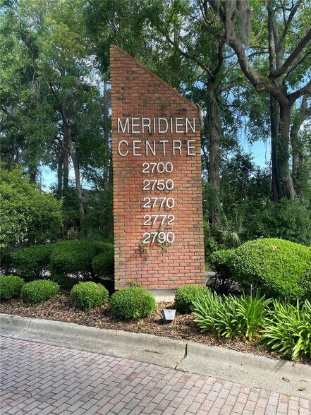 2750 NW 43rd St, Gainesville, FL à vendre - Photo de l’immeuble – Image 2 sur 14