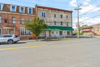 Plus de détails pour 98 S Main St, Castleton On Hudson, NY - Logement à vendre